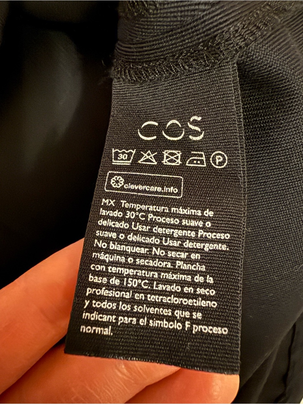 COS Asymmetric Organic Cotton A-line Skirt - Picture 3 of 12